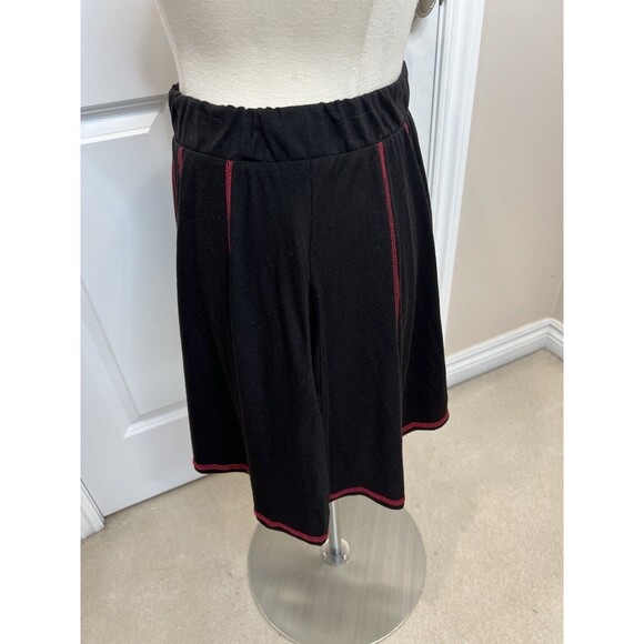 Hot Topic Black Mini Skater Skirt Red Stitching Pockets L Gothic Grunge Emo - Picture 5 of 10